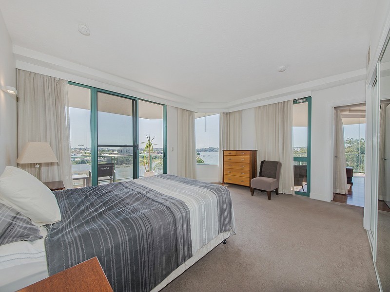 22/10 Park Avenue, Kangaroo Point QLD 4169