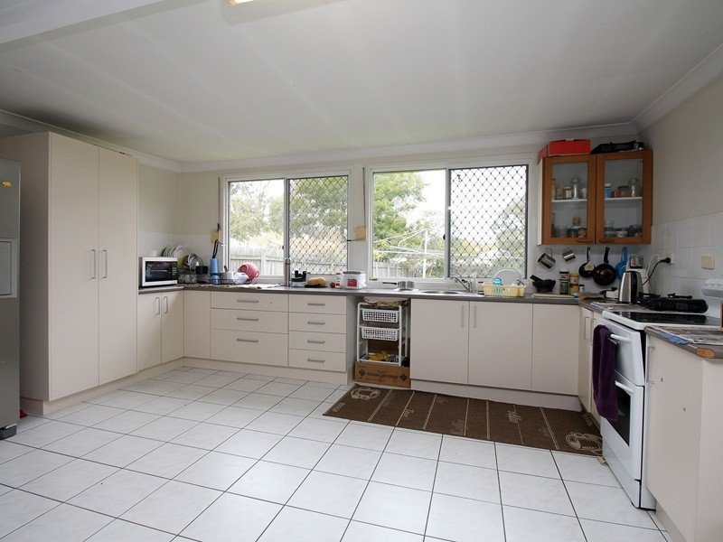 19 Pine, Runcorn QLD 4113
