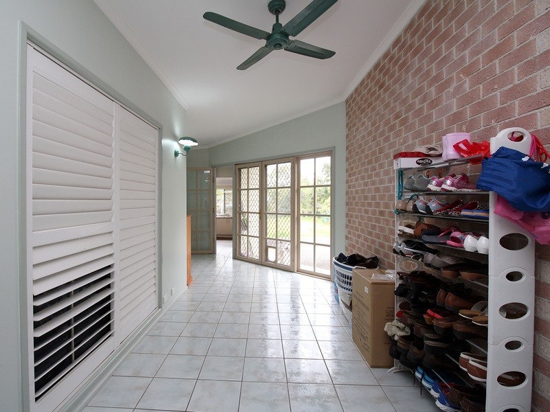 19 Pine, Runcorn QLD 4113