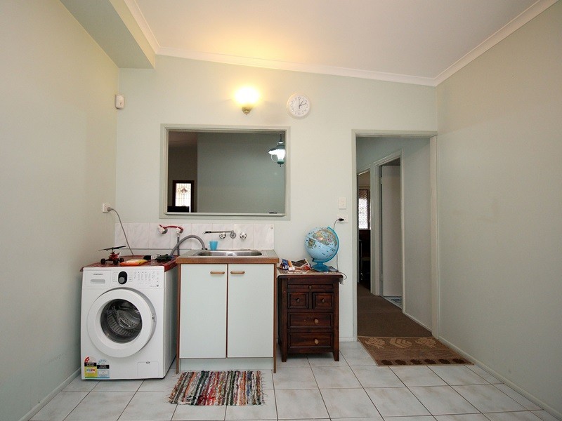 19 Pine, Runcorn QLD 4113