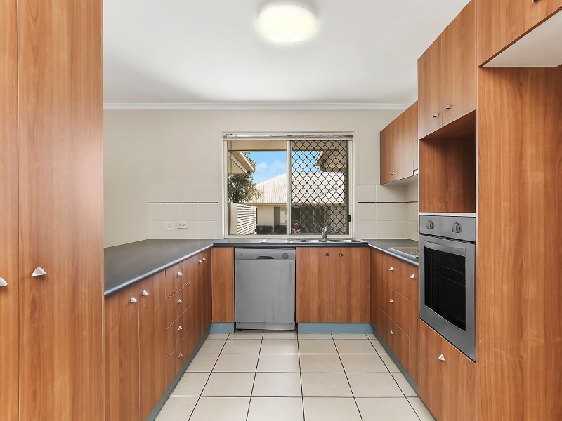 13 / 21 Tripcony Place, Wakerley QLD 4154