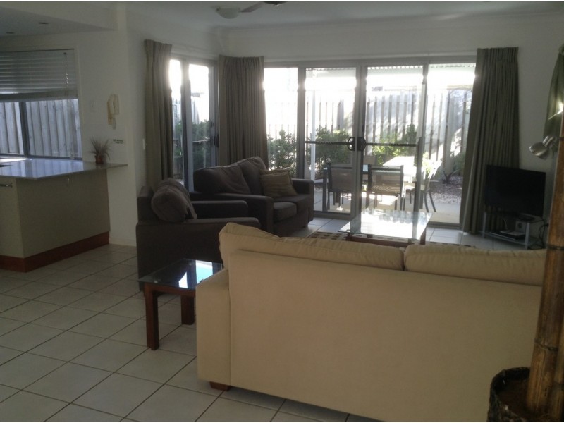 6a Suncoast Beach drive, Mount Coolum QLD 4573