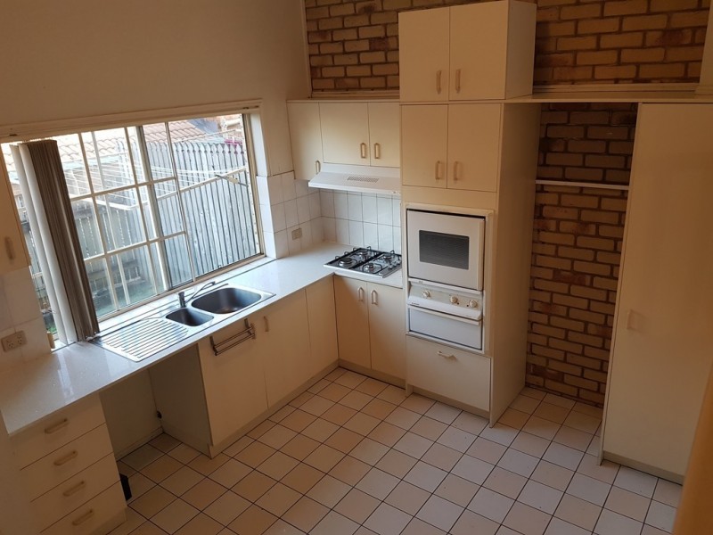 17/1162 Cavendish Road, Mount Gravatt East QLD 4122