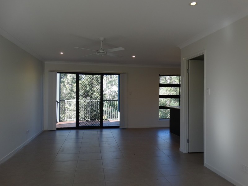 6/14 Lincoln Parade, Springfield Lakes QLD 4300