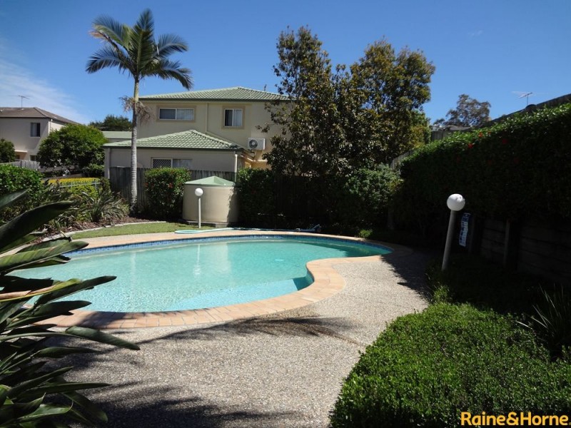 10 Chapman Place, Oxley QLD 4075