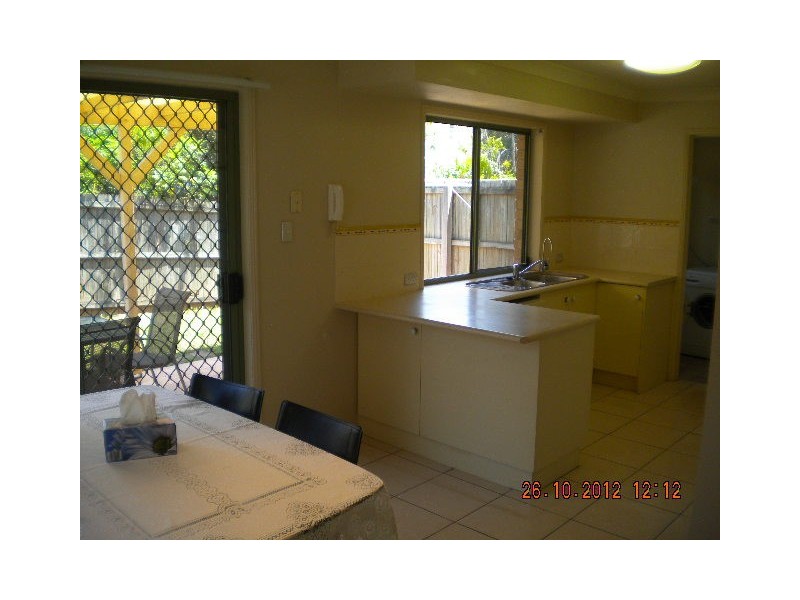 20/100 Bordeaux st, Eight Mile Plains QLD 4113