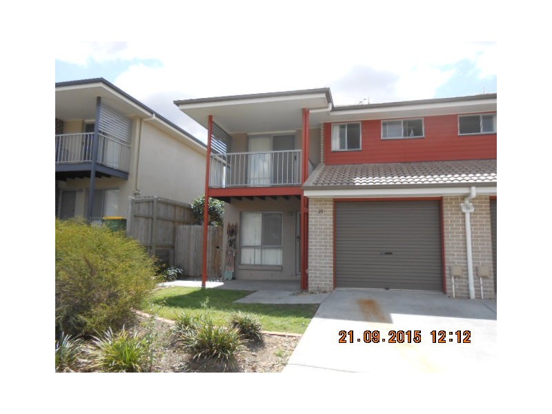 V1/99 Peverell Street, Hillcrest QLD 4118