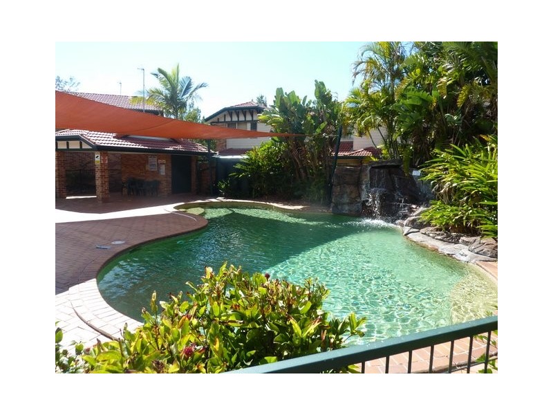 24 – 75 Brown ST, Labrador QLD 4215
