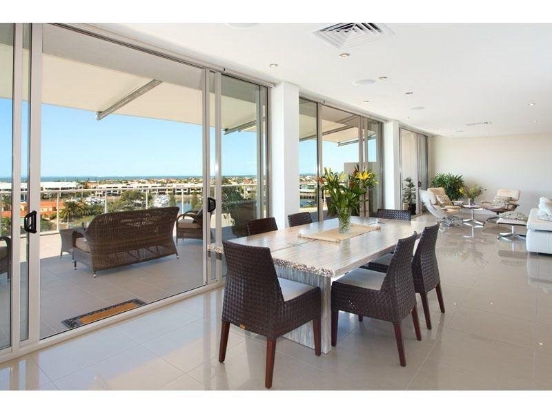 135P Shore Street West, Cleveland QLD 4163