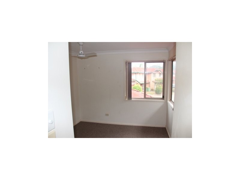 55-75 Brown ST, Labrador QLD 4215