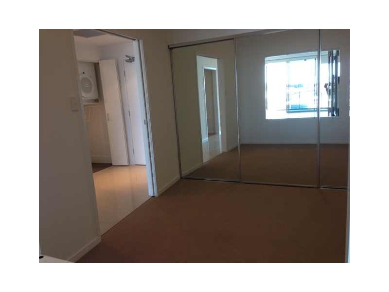 15 Compass drive, Biggera Waters QLD 4216