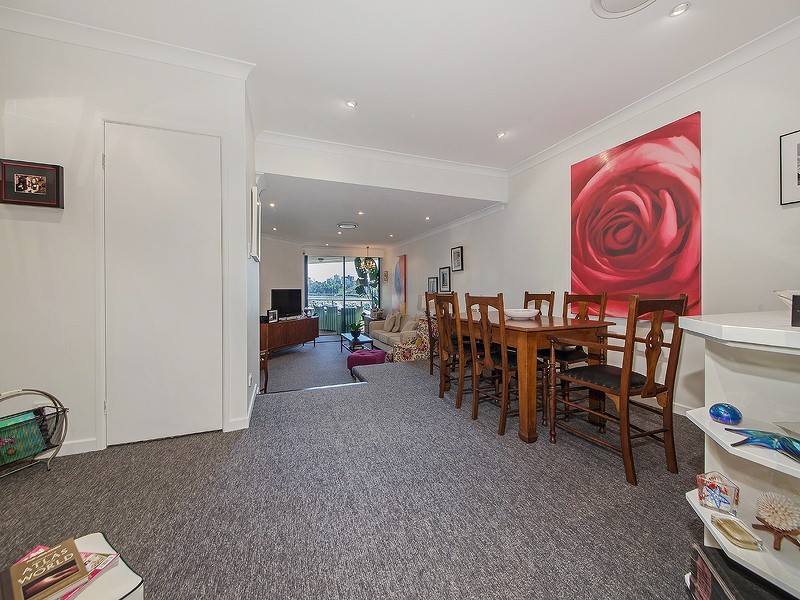42 / 78 CAIRNS STREET, Kangaroo Point QLD 4169
