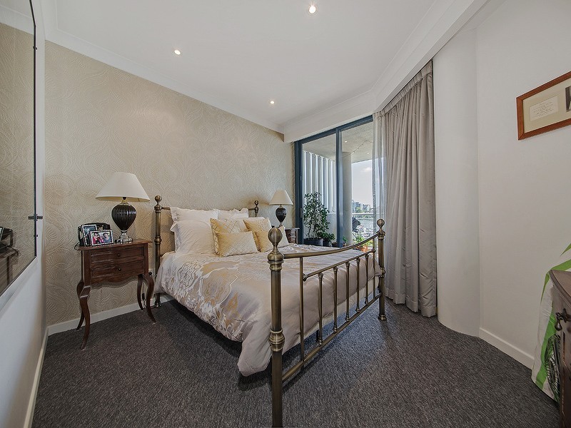 42 / 78 CAIRNS STREET, Kangaroo Point QLD 4169