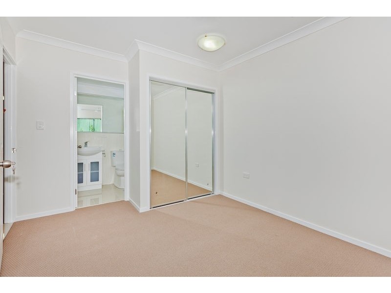 1021 boundary road, Coopers Plains QLD 4108