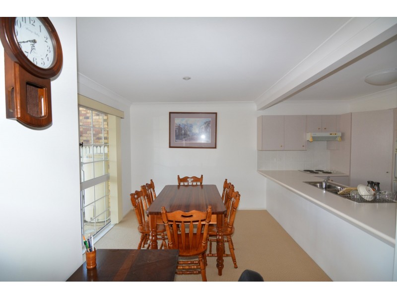 46 f Albany Creek Rd, Aspley QLD 4034