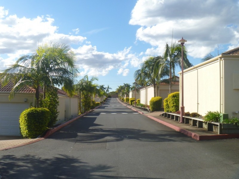 40 Arcadia St, Eight Mile Plains QLD 4113