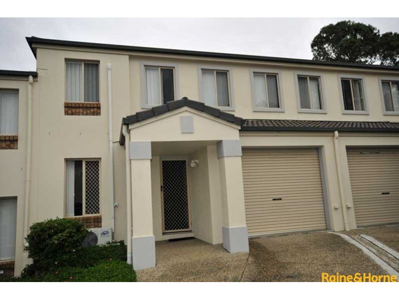 10 Chapman Place, Oxley QLD 4075