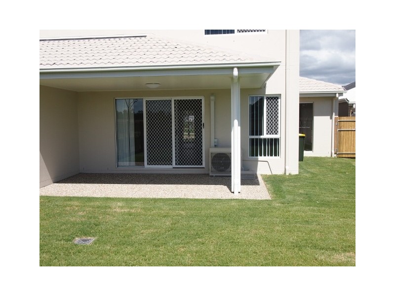 2/80 Fern Parade, Griffin QLD 4503