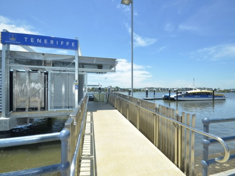 38/j Skyring Tce, Teneriffe QLD 4005