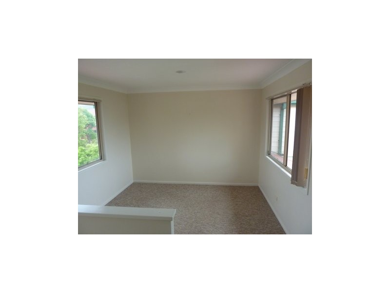 37-75 Brown Street, Labrador QLD 4215