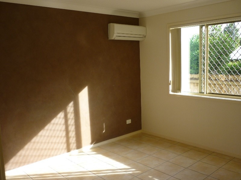 30 Russell Street, Cleveland QLD 4163