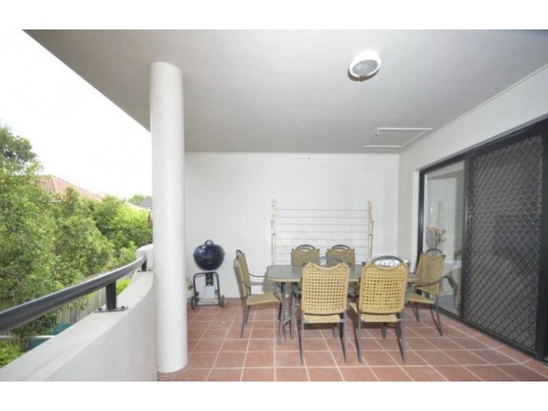 84 Racecourse Road, Ascot QLD 4007