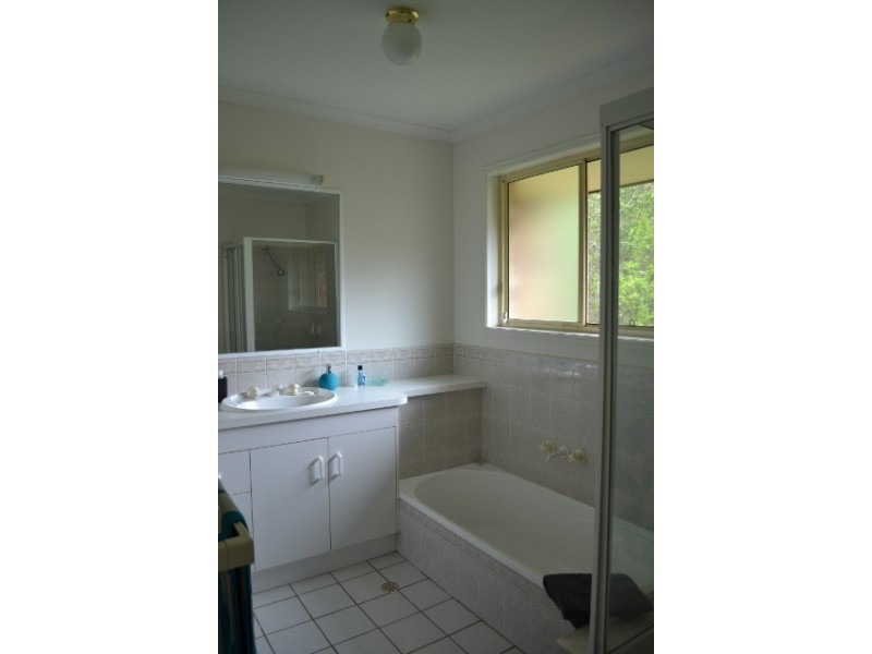 27/142 Bunya Road, Arana Hills QLD 4054