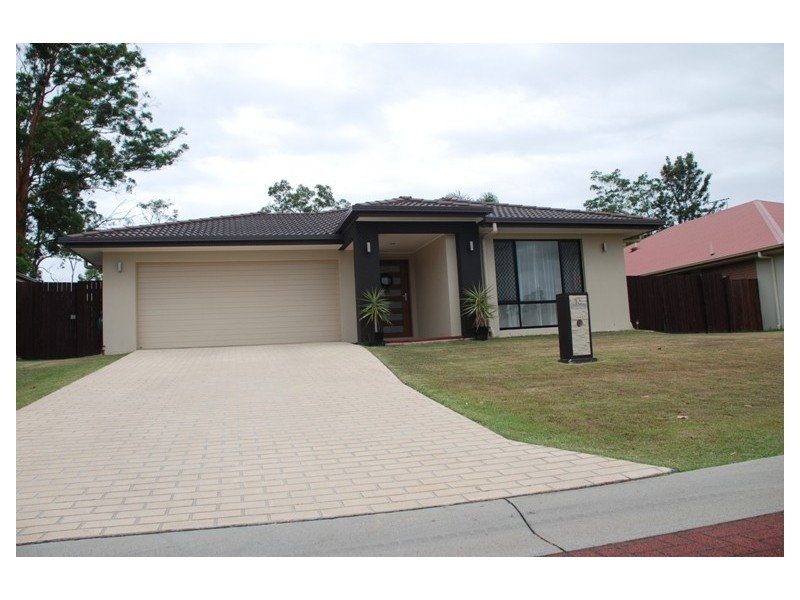 13 Dily Street, Hillcrest QLD 4118