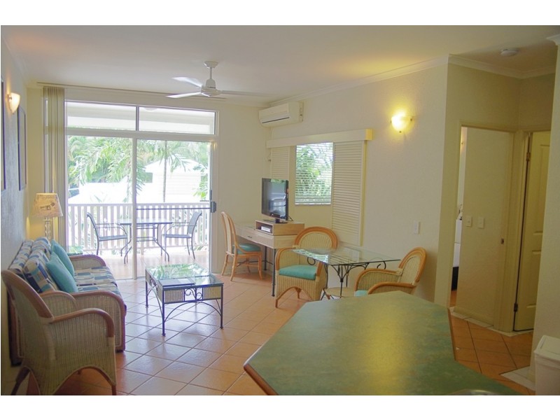 Palm Cove QLD 4879