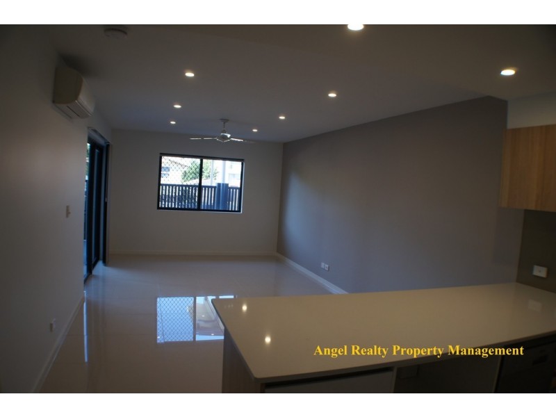 17 Lindwall Street, Upper Mount Gravatt QLD 4122