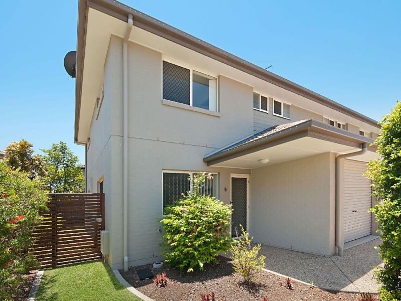77 Goodfellows, Kallangur QLD 4503