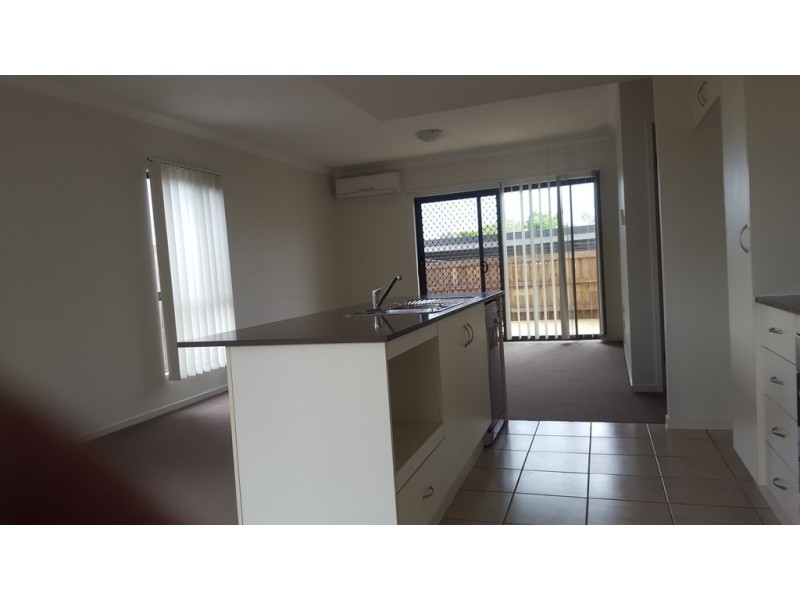 1/1 Linear Drive, Mango Hill QLD 4509