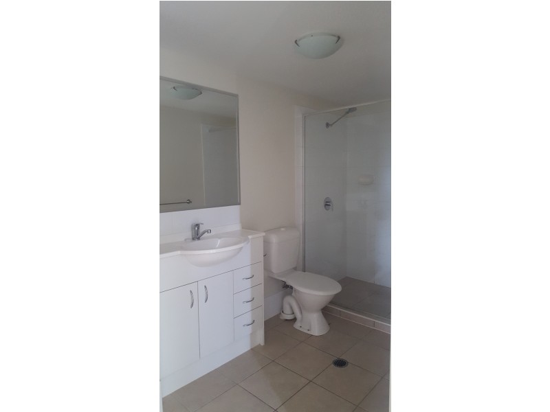 1/1 Linear Drive, Mango Hill QLD 4509
