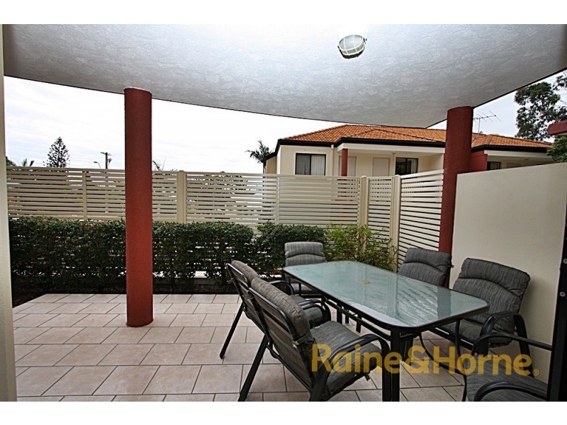 15 Dansie Street, Greenslopes QLD 4120