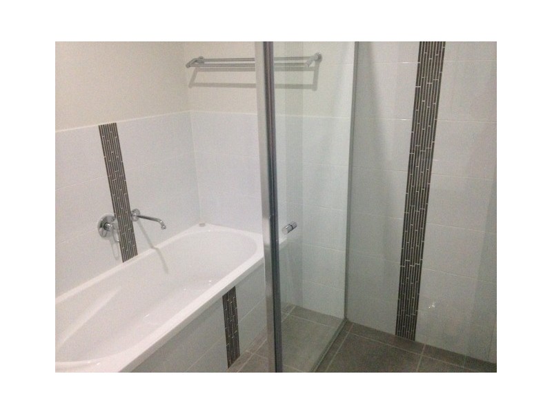 25/15 ASHLEY COURT, Kallangur QLD 4503