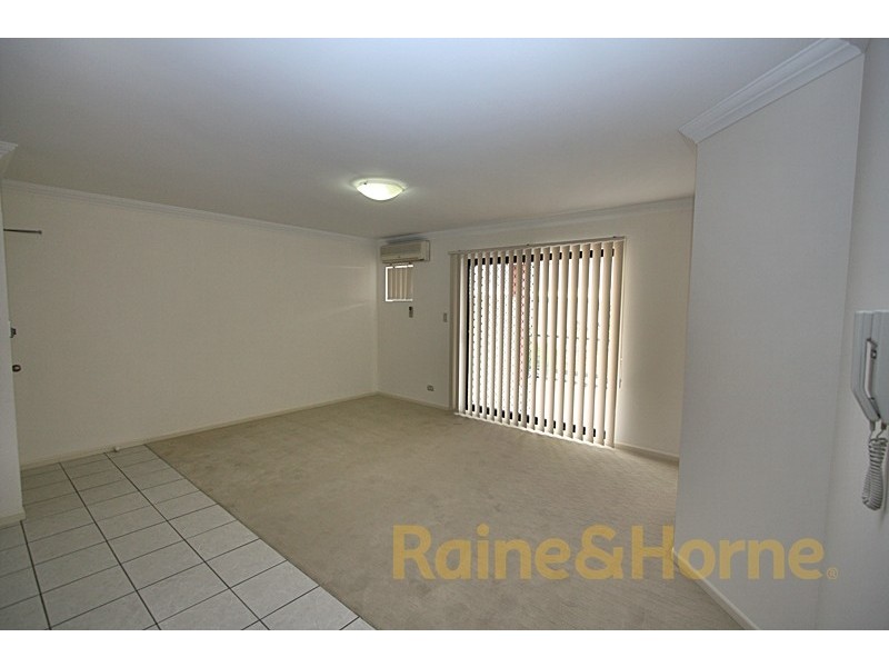 15 Dansie Street, Greenslopes QLD 4120