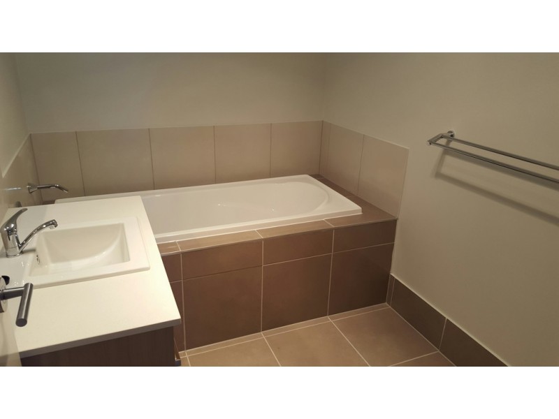 1 Tasker Street, Yarrabilba QLD 4207