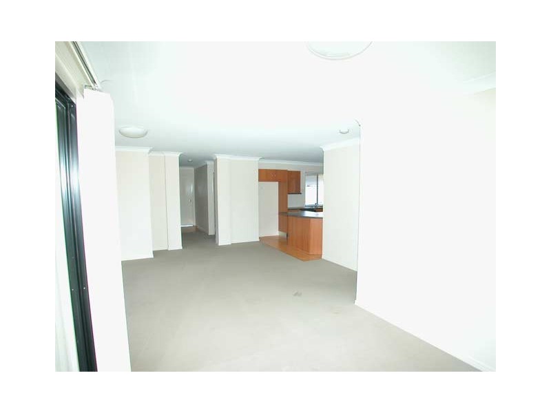 4 15 College St, North Lakes QLD 4509