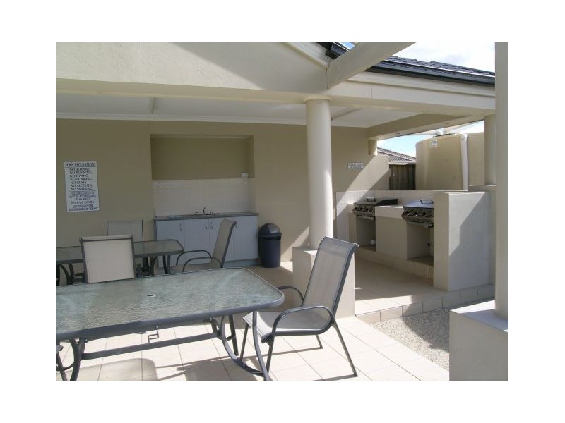 4 15 College St, North Lakes QLD 4509