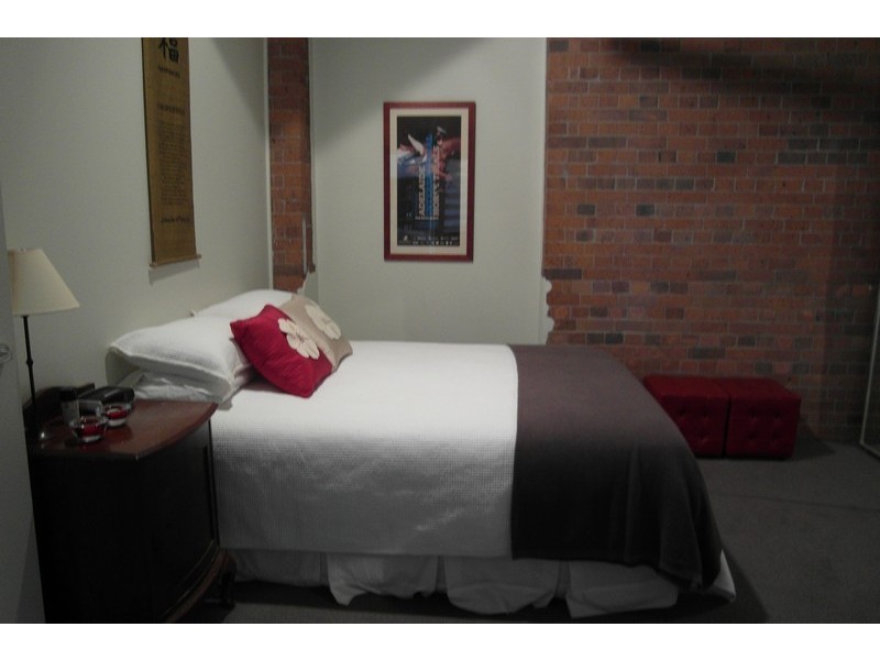 54 I- Vernon Tce, Teneriffe QLD 4005