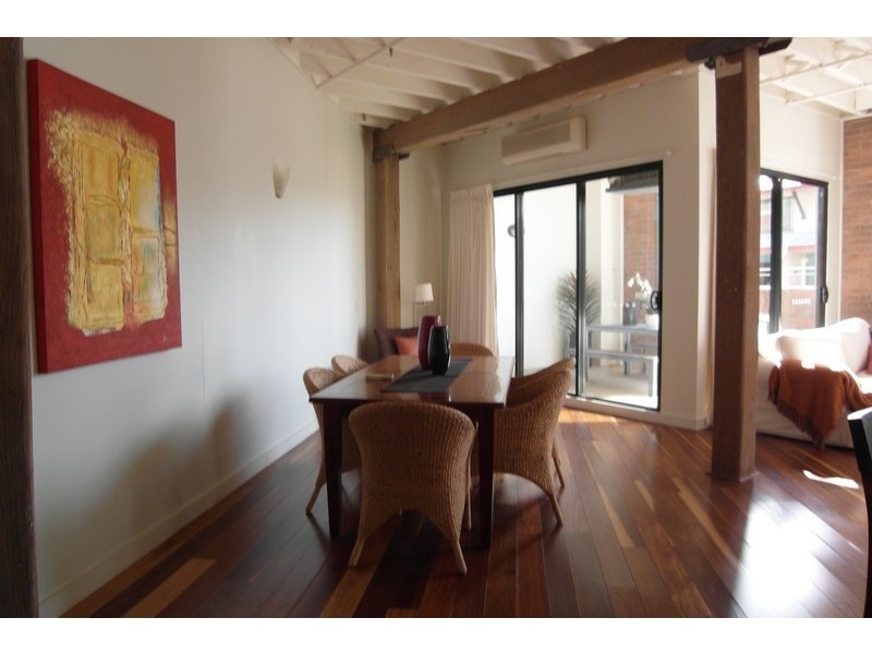 54 I- Vernon Tce, Teneriffe QLD 4005