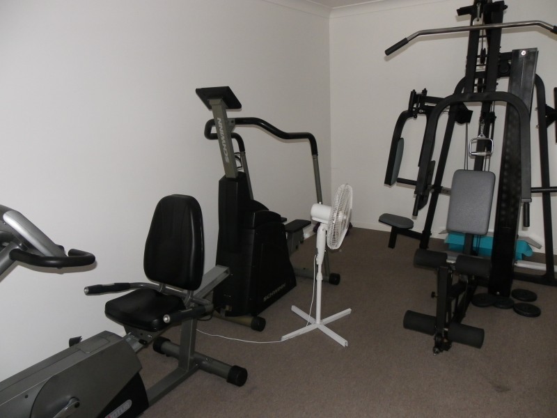 VX/99 Peverell st, Hillcrest QLD 4118