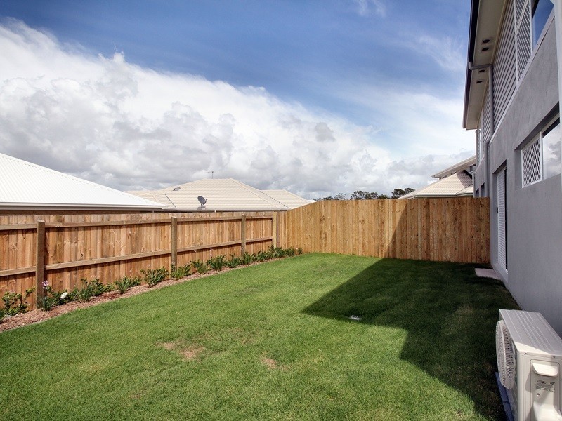 1/42 Apple Circuit, Griffin QLD 4503