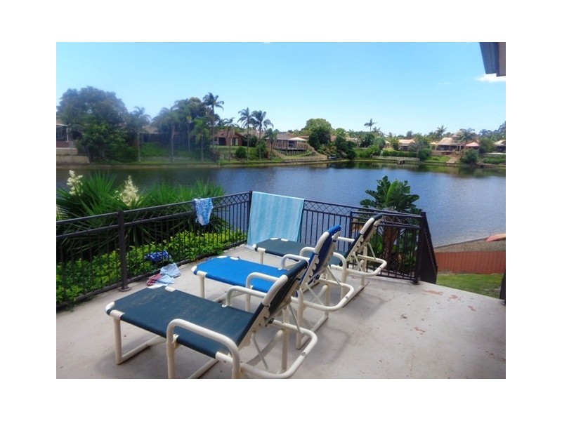 90 Manly Drive, Robina QLD 4226