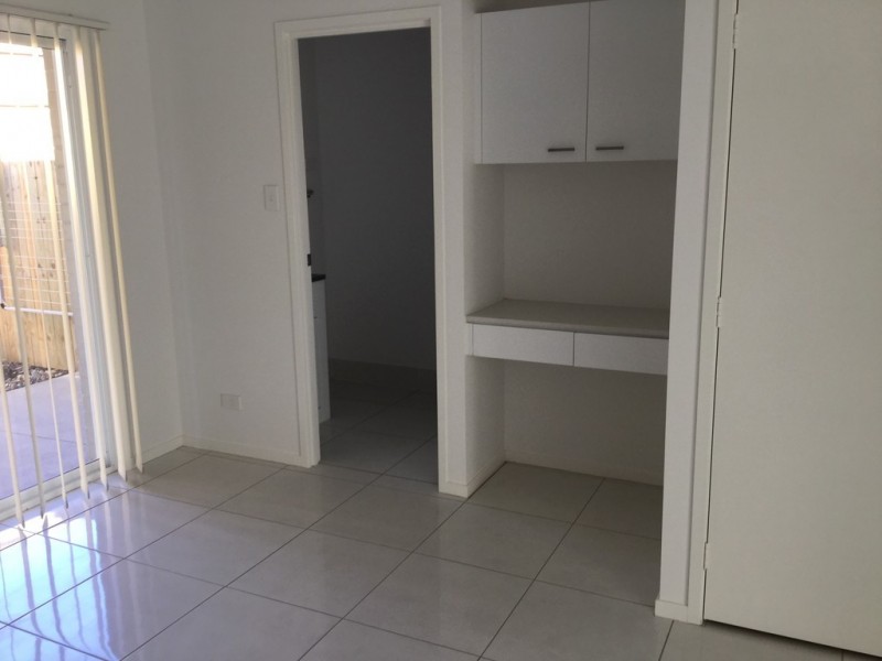 a/75 Gordon Rd, Redland Bay QLD 4165