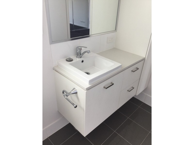 a/75 Gordon Rd, Redland Bay QLD 4165