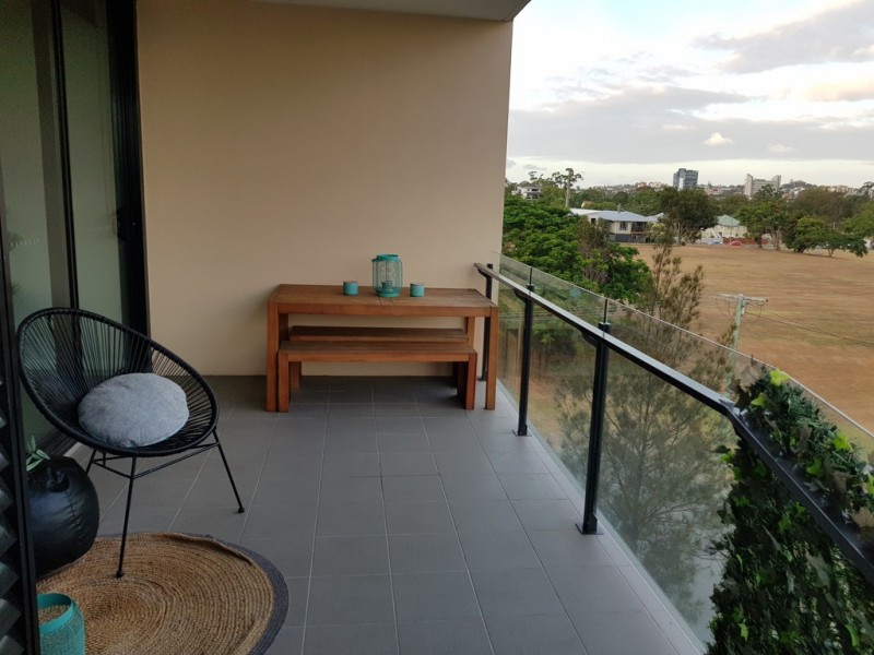 37 Bryden Street, Windsor QLD 4030