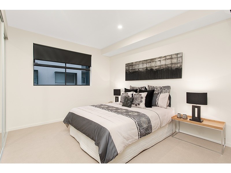 37 Bryden Street, Windsor QLD 4030
