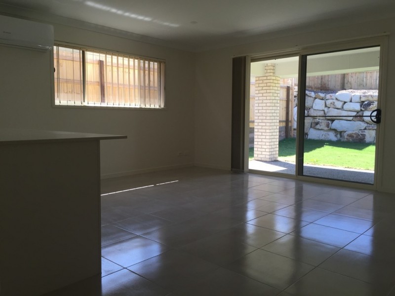 14 Cottrell Drive, Pimpama QLD 4209