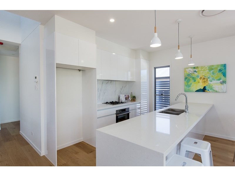 70 Riding Road, Hawthorne QLD 4171